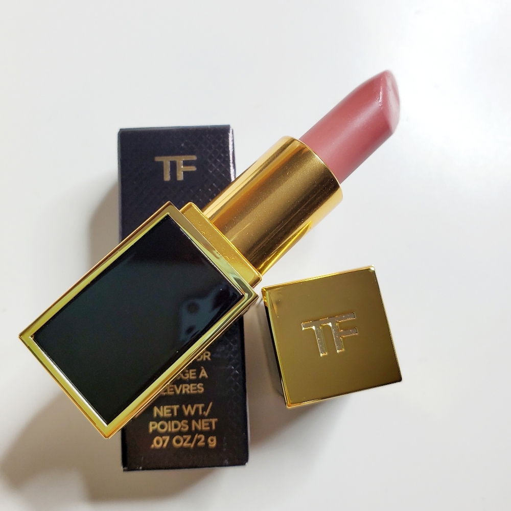 Tom Ford Addison #18 lip color